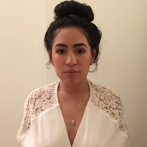 Meet your Posher, Beatriz m